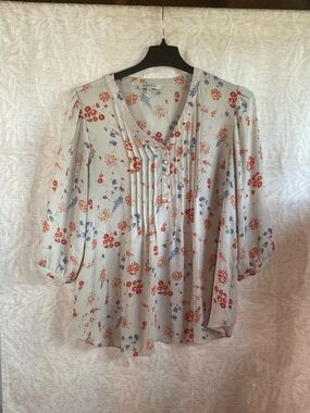 Rose & Olive Cream V-Neck Pintuck Blouse with Coral and Blue Floral Print